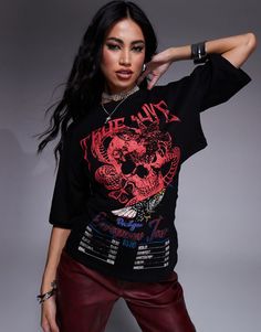 Toppar från ASOS DESIGN Värt ett dubbelklick Modell i två lager Rund halsringning Korta ärmar Rocktryck Avslappnad passform Oversized Punk Tops With Skull Print, Band Tee Corset, Rock Style Skull Print T-shirt, Black Rock And Roll Cotton T-shirt, Black Rock T-shirt With Skull Print, Spring Floral Dress, Leopard Print Baby, Cardigans, Long Black Dress