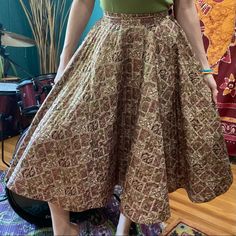 Vintage 1950’s Handmade Circle Skirt Lots Of Volume In This Skirt In Excellent Condition Size Xs/S Waist 25” Length 28 1/2” The Rest Of The Skirt Is Quite Voluminous. A Full Circle With A Lot Of Material And Swing. Just Perfect Vintage Long Gathered Skirt Bottoms, Vintage Long Gathered Skirt, Vintage Gathered Midi Skirt, Vintage Flared Lined Skirt, Vintage Full Skirt With Lining, Vintage Full Skirt For Party, Retro Full Lined Skirt, Vintage Party Lined Skirt, Vintage Flared Gathered Skirt