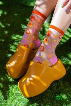 Sock Candy Happy Face Daisy Sheer Sock Sheer Socks Outfit, Women Socks Fashion, Daisy Petals, Pink Toes, Basic Fashion, Sock Outfits, Sheer Socks, Socks And Heels, Smiley Faces