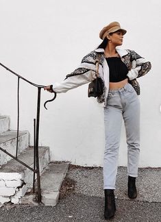 Kelsey Simone, Clipuri Video, Clothing Photography, Outfit Look, Hottest Fashion Trends, New Fashion Trends, New Trend, How To Pose, Fashion Over 50