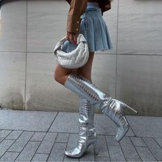 Knee High Boots. Upper With Laminated Effect Finish. Heel Height: 3.9 Inches (10cm) Bloggers Favorite Goth Egirl, Stiletto Boots, Zara Shoes, Vintage Streetwear, Shoes Heels Boots, Infant Tees, High Boots, Knee High Boots, Shoes Women Heels