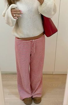 Red Striped Pants Outfit, Striped Pants Outfit Women, School Fall Outfits, Red Striped Pants, Around The House Outfit, Striped Pants Outfit, White Striped Shirt Outfit, 6th Form Outfits, Stripe Pants Outfit