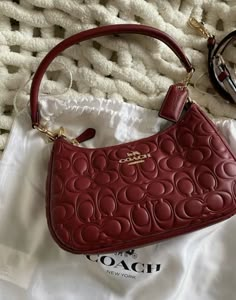 Soulful Coach Outlet Handbags, Big Accessories, Coach Outlet, Coach Shoulder Bag