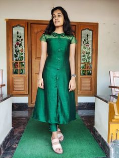 Collared kurti with cigarette pants Simple And Elegant Churidar Designs, Saree To Churidar Designs, New Chudidar Designs, Indian Churidar Designs, Saree Churidar Designs, She Boutique Kurtis, Simple Kurtis Design, V Neck Outfits For Women, Silk Chudithar Designs