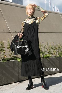 Funky Punky, Modern Modest Fashion, Seoul Fashion Week, Seoul Fashion, Fashion Week Street Style, Modest Fashion, Passion For Fashion, Pretty Outfits