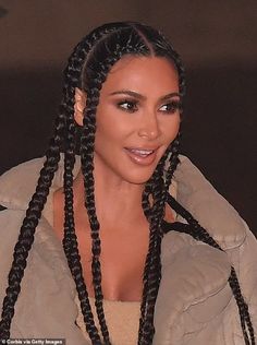 Kim Kardashian Style Casual, Kim Kardashian Meme, Kim Kardashian Nails, Kim Kardashian Blonde, Kim Kardashian Braids, Kardashian Braids, Kimberly Kardashian, Kim Kardashian Before, Kim Kardashian Wedding