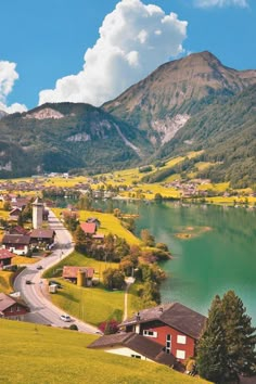 Lucerne, Switzerland | beautiful photography, beautiful view, best places to travel, Switzerland lave guide, best places to travel Grindelwald Switzerland, Swiss Mountains, Cesky Krumlov, Green Hills, Switzerland Travel, Alam Yang Indah, Beautiful Places In The World