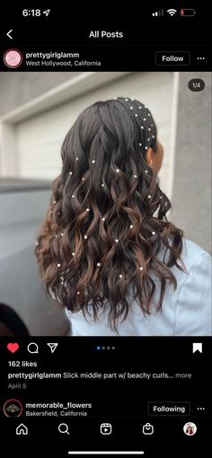 Rhinestone Half Up Half Down, Curled Hair With Diamonds, Prom Hair Extensions, Half Up Half Down Hair With Rhinestones, Graduation Hairstyles For Long Hair Curls, Prom Hairstyles Rhinestones, Conformation Hairstyles Curls, Grad Hairstyles Medium Length, Graduation Hair Ideas With Cap