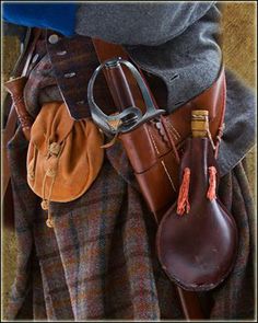 Gabaldon Outlander, Wine Flask, Kilt Accessories, Outlander Costumes, Diana Gabaldon Outlander, Great Scot, Scotland Forever