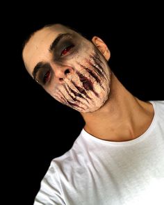 #halloween #halloween2018 #halloweenmakeup #makeupdesign #arts #makeup #darkhalloween Special Effects Makeup Ideas Gore, Sfx Clown Makeup Gore, Gore Sfx Makeup, Burn Makeup Special Effects, Special Fx Makeup Ideas, Halloween Gore Makeup, Scary Special Effects Makeup Horror, Sfx Gore Makeup, Sfx Makeup Ideas Scary Halloween