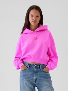 Vintage Soft Arch Logo Cropped Hoodie | Gap Adrette Outfits, Hoodie Gap, Gap Sweatshirt, Arch Logo, Gap Logo, Bold Logo, Cute Preppy Outfits, Vintage Soft, Cropped Sweatshirt