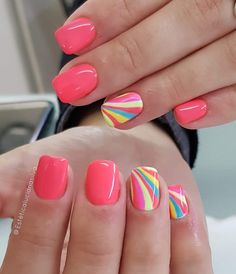 Fun Short Nails Summer, Summer Nail 2024 Trends Pink, Short Summer Nail Designs 2024, Summer Short Nails 2024, Beach Nails 2024, Summer 2024 Nails, Summer Nail 2024 Trends, Summer Nail Art 2024, Short Beach Nails