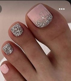 Marble Toenail Designs, Glitter Toe Nails, Pink Pedicure, Toenail Art, Pedicure Designs Toenails, Pedicure Nail Designs, Gel Toe Nails, Toe Nail Color, Pretty Toe Nails