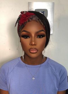 Natural Dramatic Makeup Black Women, Birthday Makeup For Black Women Red Lip, Smokey Eye With Red Lips Black Women, Make Up With Red Lipstick Black Women, Seductive Makeup Looks Black Women, Face Beat Makeup Prom, Makeup Look For Photoshoot, Makeup Ideas For Burgundy Dress, Soft Beat Makeup Black Women