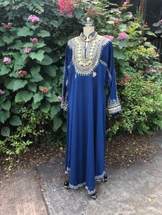 Traditional Blue Kaftan With Resham Embroidery, Traditional Blue V-neck Kaftan, Festive Embroidered Blue Kaftan, Festive Vintage Embroidered Kaftan, Blue Abaya, Blue Embroidered V-neck Kaftan, Kaftan Abaya, Mumu Dress, Abaya Dress