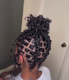 Starter Loc Styles For Women Short, Male Locs Styles, Starter Dreads Styles For Women, Started Locs Styles Women, Female Loc Styles Up Do, Short Starter Locs Hairstyles Black Women, Short Dreadlock Hairstyles For Girls, Styles For Starter Locs Black Women, Starter Loc Styles For Women