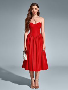 At a gathering of friends or a night out party, this dress will put you in the limelight. Perfect for romantic dates, show off your elegance and attractiveness. Pair it with a coat or accessory for an easy everyday out-of-town look. Pair it with high heels or stylish sandals to add to the overall sense of elegance and aura. Makeup Suggestions: Pair a natural look with a classic red lip or a fresh nude look to enhance the overall look. Aura Makeup, Makeup Suggestions, Night Out Party, Long Red Dress, Stylish Sandals, Red Lip, Romantic Dates, Halterneck Dress, Tube Dress