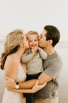 Maternity Family Photos On Beach, Beach Pics Family Of 3, Beach Family Photos 3 People, Beach Photoshoot Family Poses, Beach Family Photography Poses, Family Pics Beach, Family Of Three Beach Pictures, Family Of 3 Beach Photoshoot, Beach Pictures Family Of 3