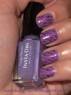 Nail polish art Vivid Makeup, Fingernail Ideas, Designed Nails, Bella Nails, Nail Pictures