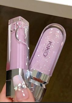 Kiko Milano Aesthetic, Dollete Aesthetic, Aesthetic Dior, Dior Lip Oil, Coquette Bedroom, Dior Lipgloss, Coquette Makeup, Makeup Dior, Manic Pixie