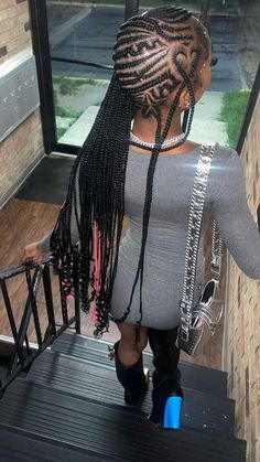 Creative Lemonade Braids, Design Lemonade Braids, Lemonade Braids With Design On The Side, At Home Hairstyles Black Women, Feed In Hairstyles For Black Women, Cute Hairstyles Wigs, Blonde Lemonade Braids, Lemonade Braids With Designs, Freestyle Lemonade Braids