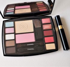 Welcome to my auction. Please read the entire description and agree to the terms before placing bids. Thank you!               CHANEL Travel Makeup Palette ALTITUDE- Makeup Essentials with Travel Mascara ~Complete Travel Makeup Palette (Face, Eyes, Lips) with Mascara in a Velvel Pouch, 4 Professional Applicators~        -Full size (15 g + 1.5 g/0.53 oz + 0.05 oz) -Brand new with box -This is limited edition from 2012 -This travel makeup palette contains face powder, blush, concealer, eyeshadows, Travel Makeup Palette, Makeup Vanity Storage, Makeup Shades, Creme Lipstick, Gold Makeup, Powder Blush, Makeup Application, Eyes Lips, Travel Beauty