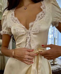 Amara Rossi, White Dress Fashion, Edit Aesthetic, Aesthetic Pinterest, Style Outfits, Dress Fashion, Look Cool, Classy Outfits