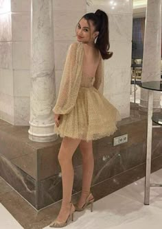 Dress
Vestido 
Dresses
Inspo outfits
Inspo
Outfits
Girls
Chicas
Moda
Ottd
Elegante
Boda
Quinceañero
Fiesta 
Party
Instagram
Inspiración 
Skinny Long Sleeve Prom Dress Short, Mode Turban, Pretty Prom Dresses, Fairytale Dress, Prom Outfits, Fashion Mistakes, Homecoming Dresses Short, Fancy Outfits