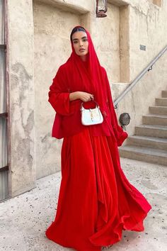 Orange Abaya Outfit, Red Abaya, Muslimah Outfit, Chili Red, Hijabi Fashion, Abaya Fashion, Hijab Tutorial, Baddie Outfits Casual, Baddie Outfits