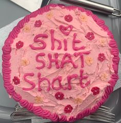 pink cake birthday cake flower cake pinterest cake minimalist cake korean cake Goofy Cake, Shadowhunters Aesthetic, Clary Fairchild, Ugly Cakes, All I Ever Wanted, Oui Oui