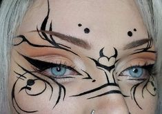 Goth Eye Makeup, Anime Eye Makeup, Eyeliner Ideas, Makeup Drawing, Graphic Eyeliner