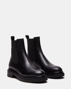 Chelsea Boots Ankle, Business Casual Black Boots, Comfortable Chelsea Boots Women, Women’s Chelsea Boots, Black Chelsea Boots Women, Canada Outfits, Leather Chelsea Boots Women, Steve Madden Chelsea Boots, Cute Shoes Boots