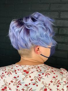 Pixie Cut For Wavy Hair Pixie Cut For Wavy Hair, Soft Hair Color, Pastel Purple Hair