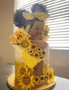 You Are My Sunshine Themed Baby Shower – Baby Shower Ideas 4U Summer Fruit Punch, Summer Baby Shower Ideas, Themed Baby Shower Ideas, Sunshine Baby Shower Invitations, Sunshine Baby Shower, Golden Decor