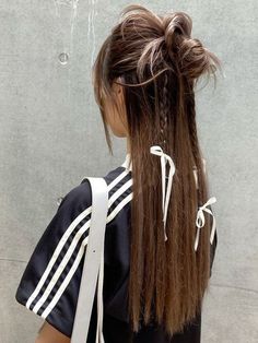 Maxence Danet, Bow Hairstyle, Hair Arrange, Hair Up Styles, Dye My Hair, Aesthetic Hair, Hairstyles Haircuts, Pretty Hairstyles, Hair Looks