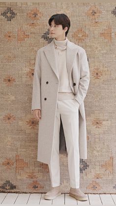 Coats For Man, Korean Men's Fashion, White Man Outfit, Winter Look Men, Korean Mens Outfits, Korean Men Outfit, Man Korean Style, Korean Fashion For Men, Suit Outfit Men