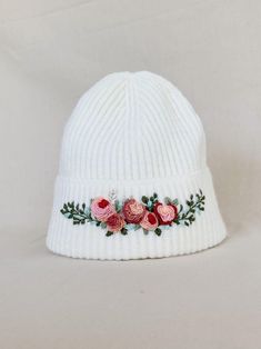 Hand Embroidered Floral Beanie, Custom Beanie, Wool Hat, Warm Hat, Boho Beanie, Winter Hat, Knitted Beanie, Handmade Hat, Christmas Gift - Etsy Embroidery Beanie Ideas, Beanie Ideas, Embroidery Beanie, Boho Beanie, Floral Beanie, Flower Mountain, S Embroidery, Embroidered Beanie, Sewing Pillows