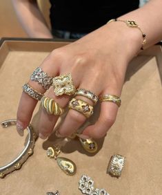 Simplistic Jewelry, Faberge Jewelry, Indie Jewelry, Baghdad, Personal Space, Pretty Rings, Jewelry Inspo, Dream Jewelry, Prince William