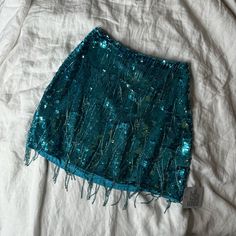 Asos Blue Sequin Skirt Nwt Lolla Outfits, Sparkling Skirt, Blue Sequin Skirt, Sequins Top Outfit, Long Blue Skirts, Teal Skirt, Plaid Pleated Mini Skirt, Diy Clothes Life Hacks