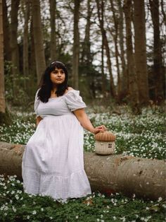 Woodland fairy vibes with this cottage core inspired look. Shop this look in the LTK app / https://liketk.it/3EqKn Kyle Core, Cottage Core Plus Size, Gothic Cottage Core, Plus Size Cottage, Mid Size Aesthetic, Summer Outfits Big Stomach, Outfit Ideas For Plus Size, Cottagecore Outfit Ideas, Plus Size Summer Outfits Big Stomach