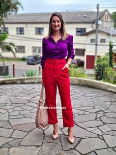 Purple And Red Outfit, Red And Purple Outfit, Wedding Pants, Outfit Office, Colour Blocking Fashion, Cool Winter, Purple Outfits, Red Jeans