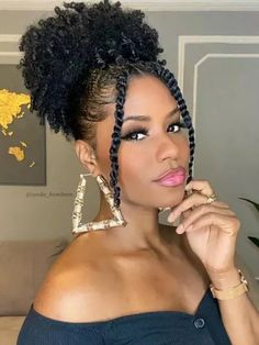 Natural Afro Hairstyles for Effortless Beauty Cabello Afro Natural, Short Hair Black, Quick Natural Hair Styles, Girls Natural Hairstyles, 4c Hair, Natural Hair Styles Easy, Natural Hair Updo, Penteado Cabelo Curto, Short Natural Hair Styles