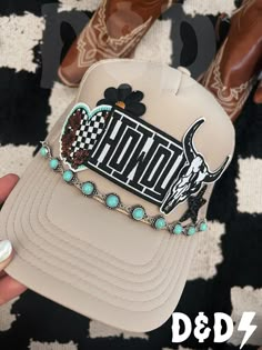 This custom made trucker patch hat is perfect for any occasion whether it be for spring/summer time, a lake hat, a gift for someone, or just a cute accessory to add a little spice to your outfit 🧢✨ DETAILS-  * This hat is one size with an adjustable SnapBack that is adjustable from 20in. - 23.5in. * The color of this hat is Tan * The material of the hat is polyester with iron on patches  REFUNDS AND CANCELLATIONS- Every hat is handmade by me as a result, a slight variation can occur from the pi Trucker Hat Bar Vendor Set Up, Hat Patches Ideas, Trucker Hat Inspiration, Trucker Patch Hat Ideas, Trucker Hat With Patches Ideas, How To Wear A Trucker Hat Women, Hat Patches Design, Trucker Patch Hats, Patch Hats Diy