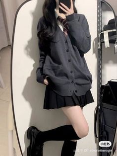 School Dress Korean, Japanese Uniform Aesthetic, School Outfits Korean Style, Japanese School Outfits, Korean School Outfits, School Outfits Uniform, Black School Uniform, Clothes Uniform