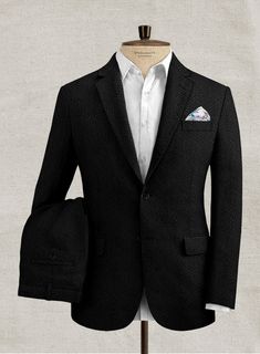 Make a powerful impression at your next business event with our Solbiati Black Seersucker suit. Crafted from 100% cotton, the tailored suit ideal for smart events or business meetings will add a refined edge to your look by maintaining a chic allure throughout the day. Mens clothing style#studiosuits#luxurylifestyle#fashionista#gentlemancloset#dappermen#classymen#menssuitstyle Blue Tweed Jacket, Seersucker Jacket, Grey Wool Suit, Blue Linen Shirt, Stylish Mens Suits, Black Suit Men, Brown Corduroy Jacket, Seersucker Suit, Tailored Suit