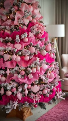 Be inspired by 10 creative pink Christmas decor ideas to make your holidays unique and unforgettable this year. Pink Christmas Decor Ideas, Pink Christmas Decor, Stylish Tips, Pink Christmas Decorations, Pink Winter, Tree Ideas, Christmas Decor Ideas, Christmas Mood, Deck The Halls