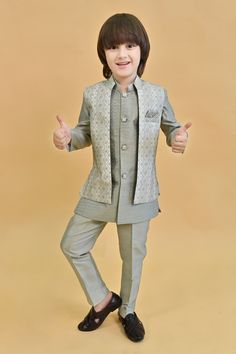 Introducing Ahhaaaa's exquisite Premium Wedding collection curated for all your special occasions. Each outfit is crafted with utmost care and attention to detail. Make your special day truly unforgettable with Ahhaaaa.Shop this look now from -  https://ahhaaaa.com/ Boys Indian Ethnic Wear, Kurta For Kids Boys, Kids Sherwani Boys, Boys Kurta Design Kids Cotton, Kids Sherwani, Boys Ethnic Wear Indian Kid, Ethnic Wear For Boys, Indian Traditional Wear, Dandiya Dress