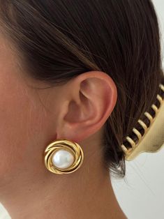 Twisted gold stud earring with center pearl detail, 18k gold water and tarnish resistant Gold Round Clip-on Earrings With Pearl Drop, Gold Round Pearl Drop Clip-on Earrings, Chic Gold Clip-on Pearl Earrings, Gold Clip-on Pearl Earrings, Pearl Gold Earrings, Gold Water, Jewelry Candles, Gold Pearl Earrings, Instagram Blog