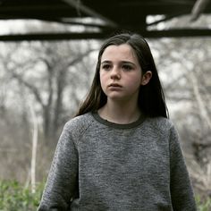 Kid Apocalypse, Walking Dead Girl, Negan Smith, Walking Dead Wallpaper, Walking Dead Tv Series, Apocalypse Aesthetic, Actress Hairstyles, The Walking Dead Tv