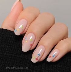 Nail Art Noel, Light Nail, Light Nails, Cute Christmas Nails, Simple Gel Nails, Pretty Gel Nails